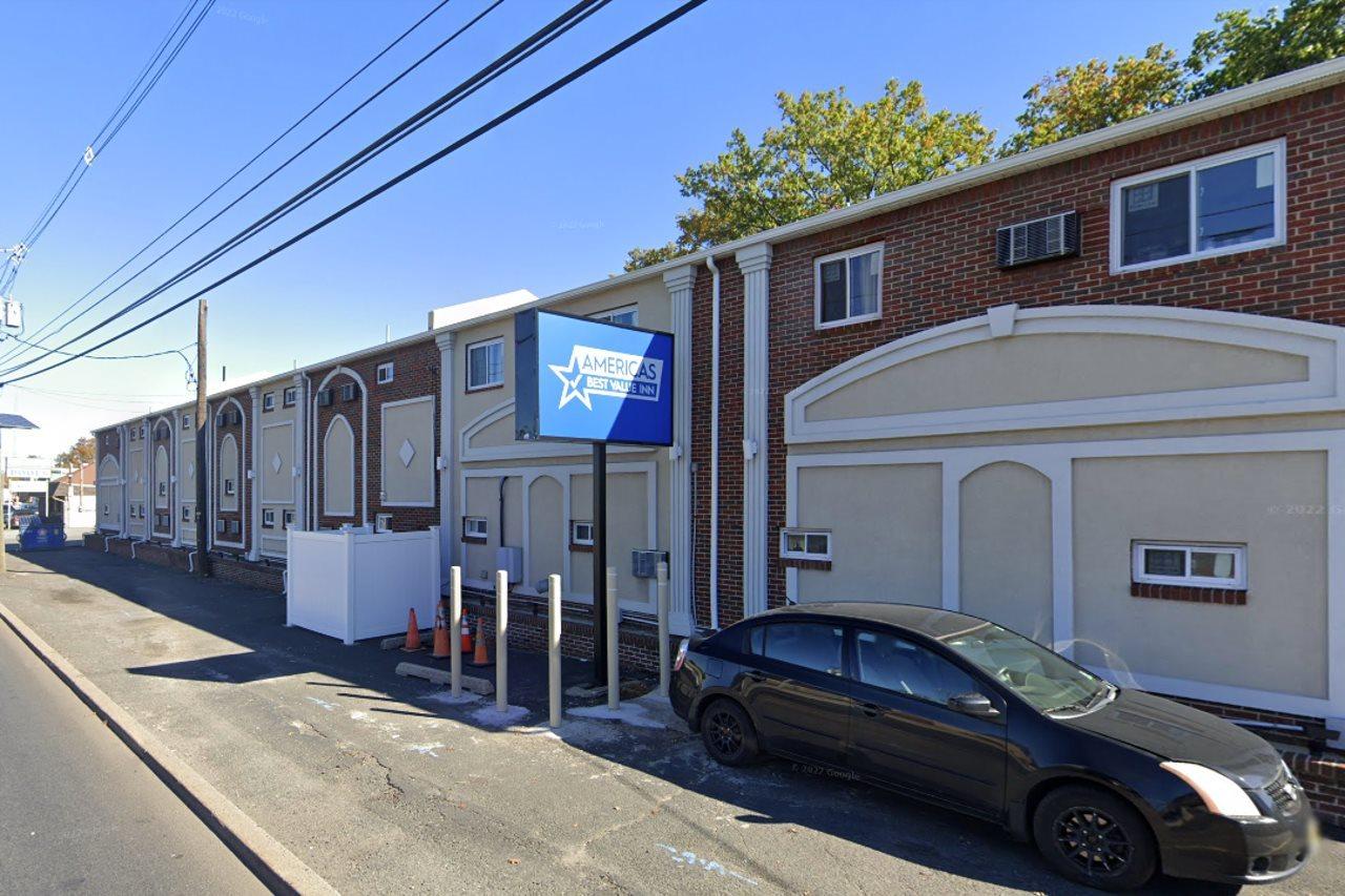 Americas Best Value Inn Avenel Woodbridge Eksteriør billede