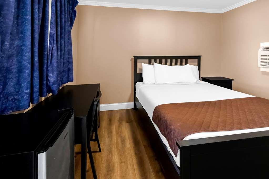 Americas Best Value Inn Avenel Woodbridge Værelse billede